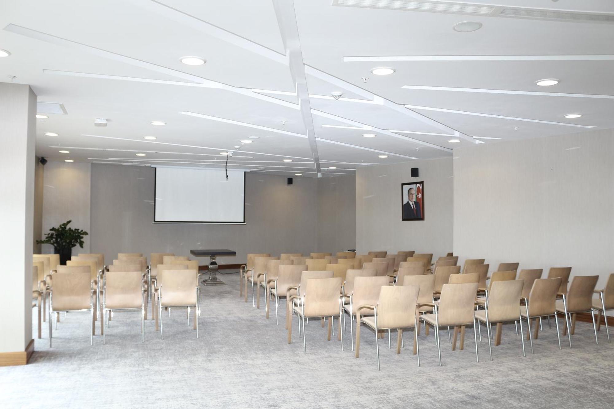 Qalaalti Hotel&Spa Galaalti Esterno foto The main conference room